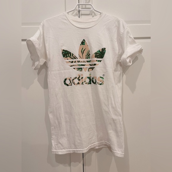 Vintage Adidas Graphic Tee - Picture 3 of 6